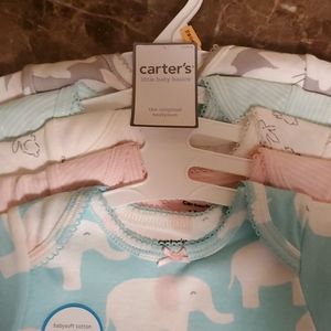 Carters Bodysuits 12M